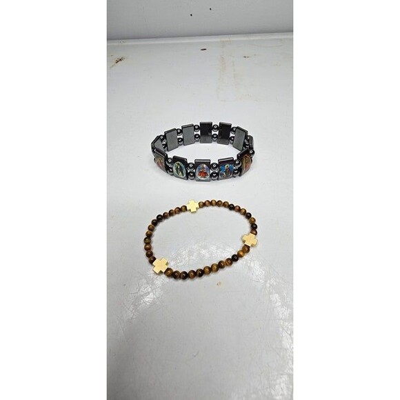 Lot of 2 Stretch Religious Bracelet - Picture 1 of 5